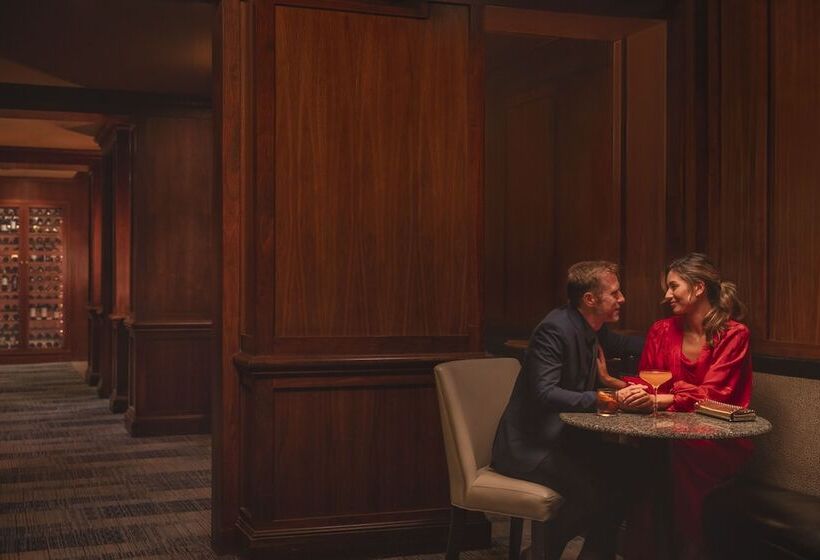 هتل The Fairmont Winnipeg Gold Experience