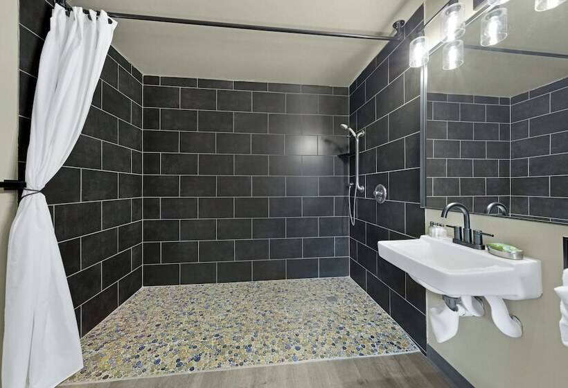 ホテル The Suites At Prairie Falls