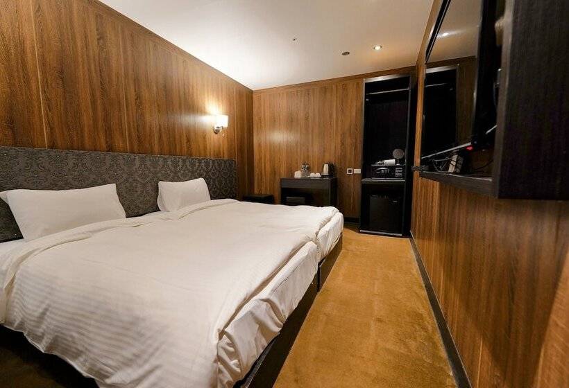 Meworld Hotel Taipei Main Station