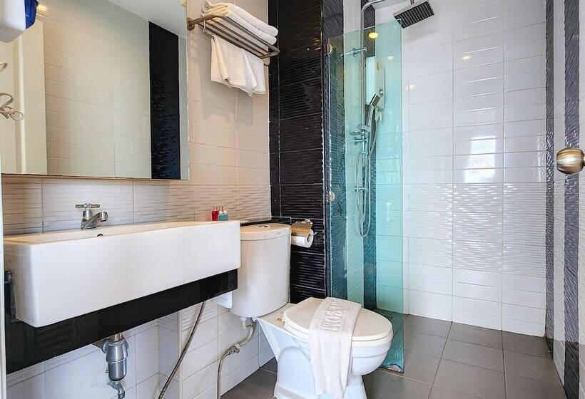 O2 Hotel Maesot