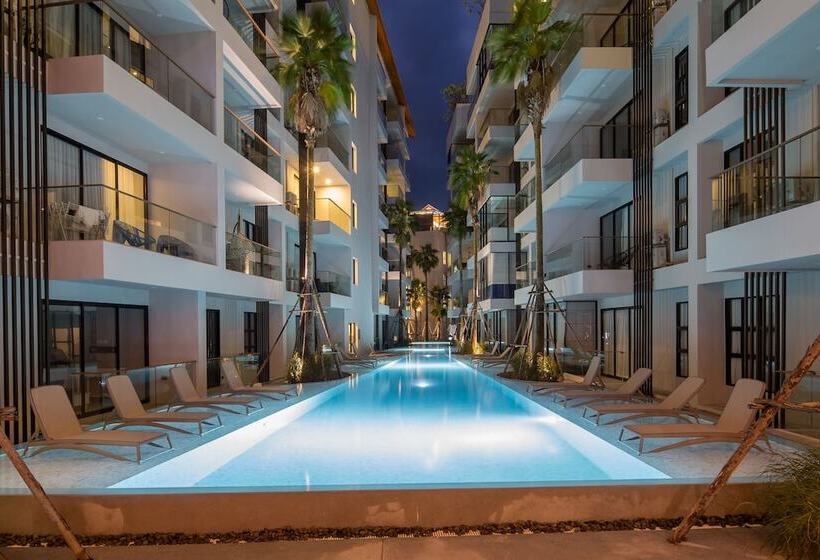 Palmyrah Surin Beach Residence