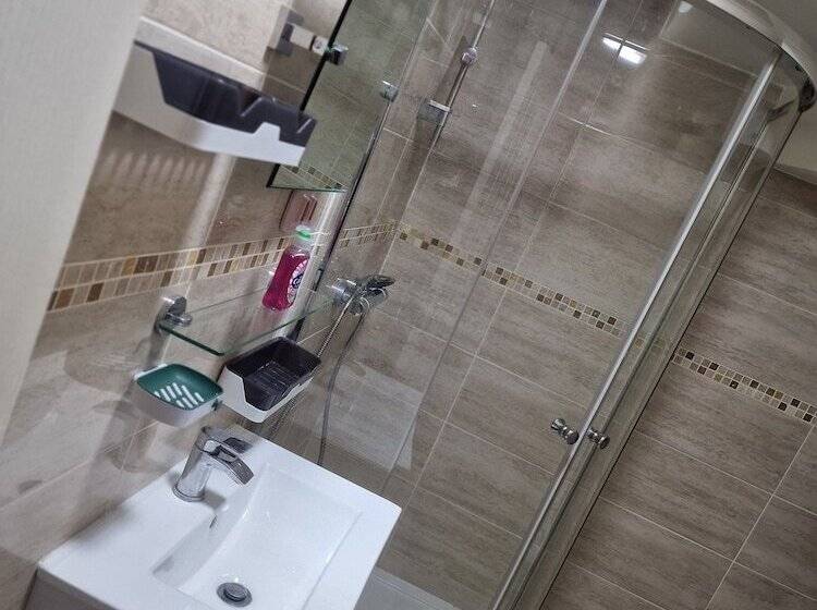 住所  Beautiful 1 Room House In London