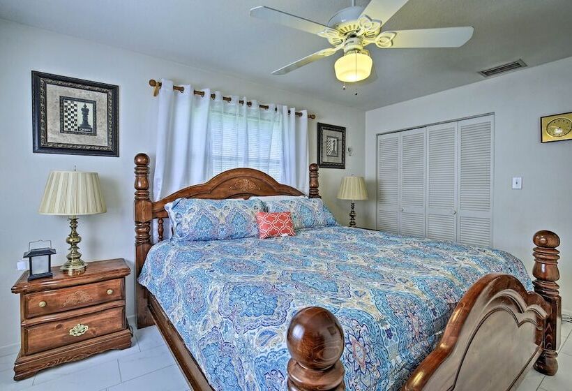 St. Petersburg Home W/ Tropical Yard & Pool!