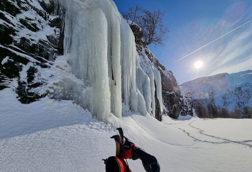 ベッドアンドブレックファースト østerbø Fjellstove