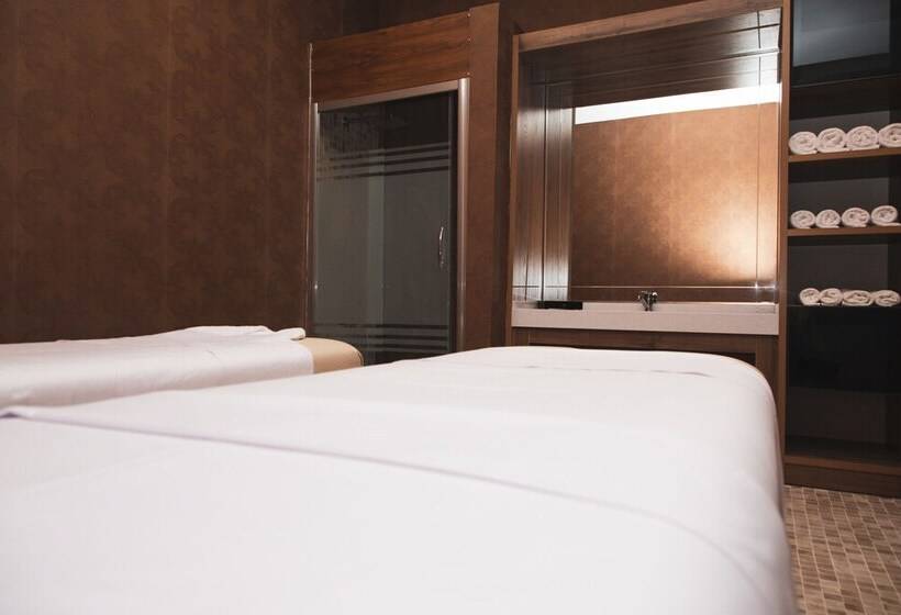 فندق Archazor Mountain Resort