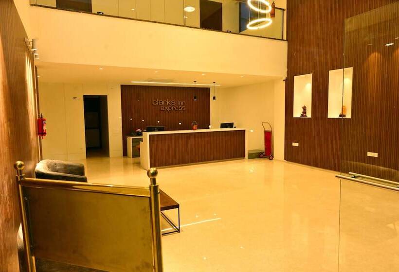 Отель Clarks Inn Express, Krs Road, Mysore