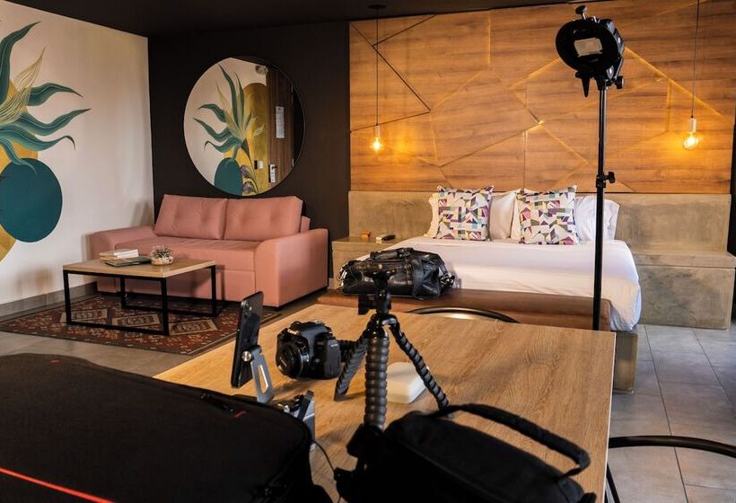 هتل Los Patios Cool Living