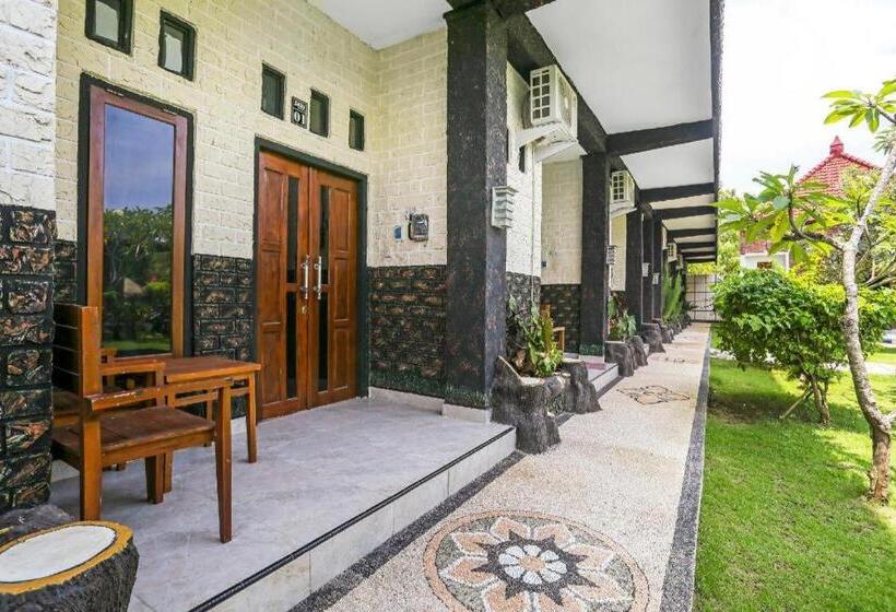 Отель Spot On 90882 Sari Homestay Near Garuda Wisnu Kencana