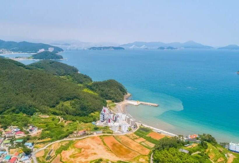 Geojedo Aquarius Dumo Spa Pension