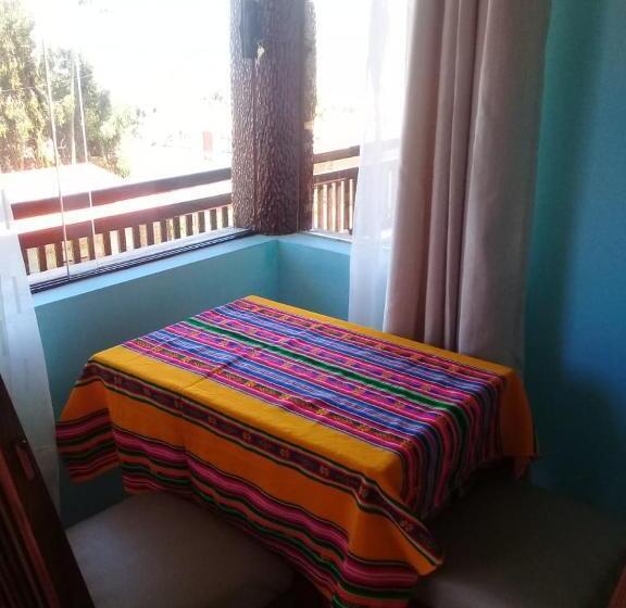 هتل Hostal Quilla Wasi Isla Del Sol