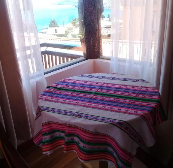 هتل Hostal Quilla Wasi Isla Del Sol
