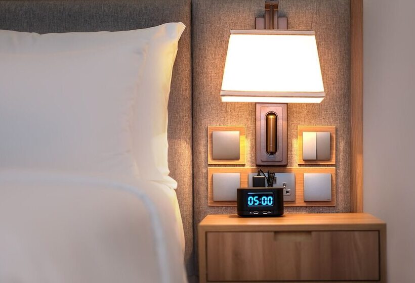 هتل Marianna Resort & Convention Tuktuk Samosir