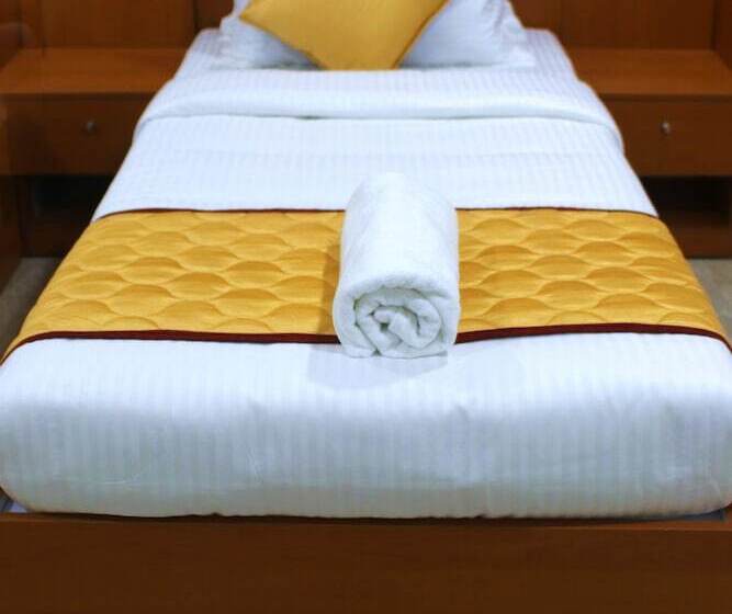 هتل K11 Express   Opp Express Avenue