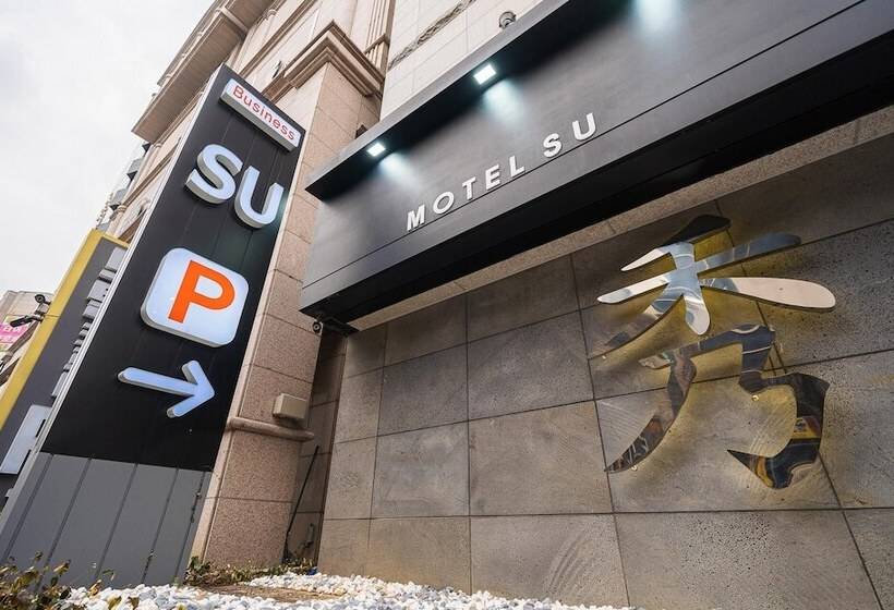 فندق على الطريق Gwangju Sangmu Hotel Su