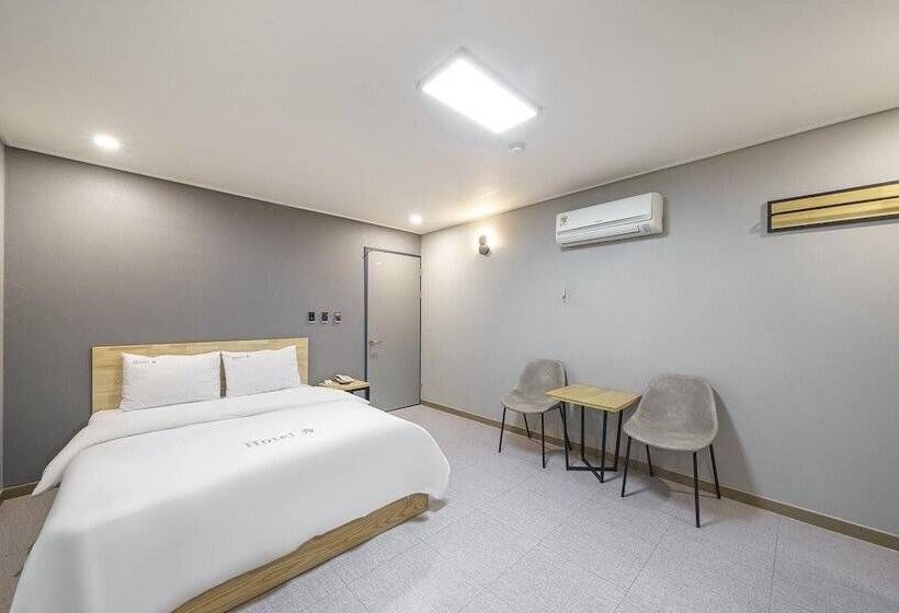 فندق على الطريق Gwangju Sangmu Hotel Su