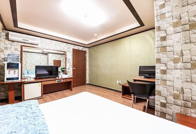 מוטל Sunchang Manhattan