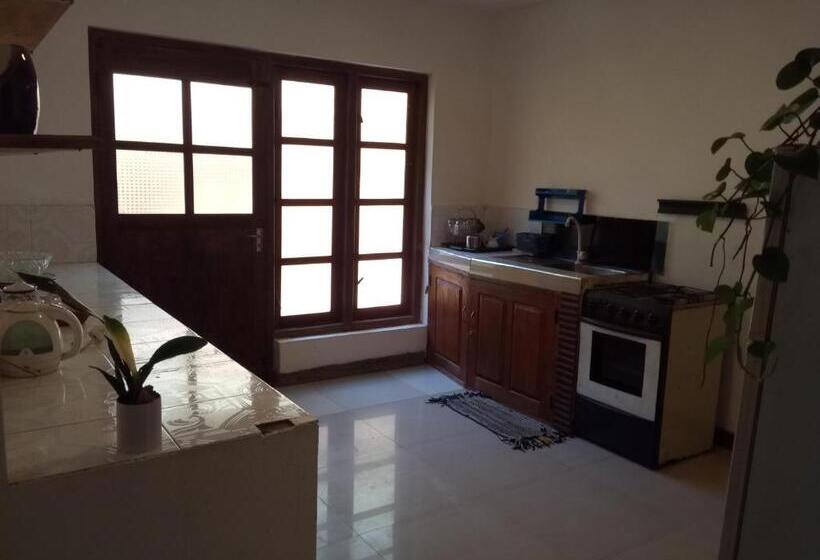 פנסיון Diyathalawa The Mountain Lodge