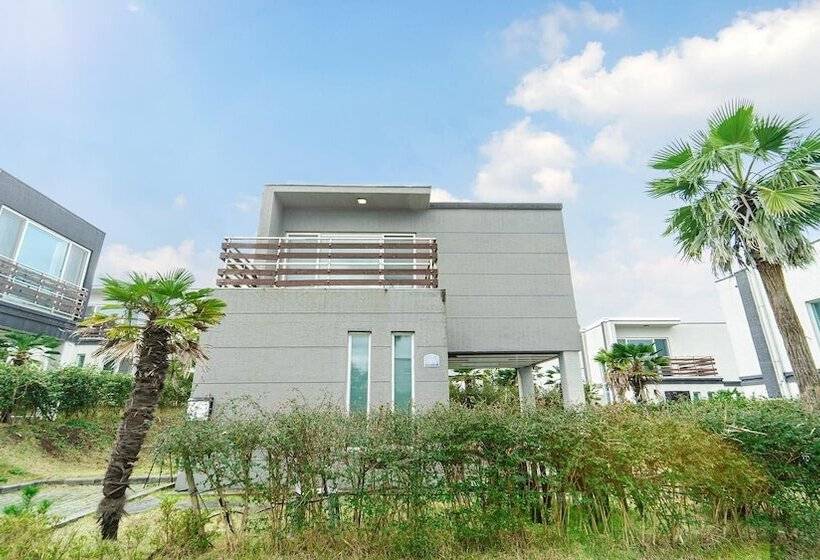 Pension (Hôtel basse catégorie) Jeju Private Aewol