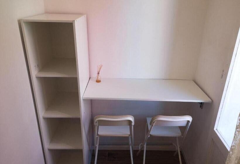 Bed and Breakfast Camera E Bagno Privato A 3 Minuti Dalla Stazione