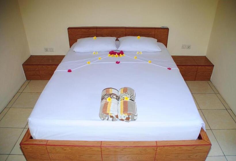 민박 Kubu Sari Guest House