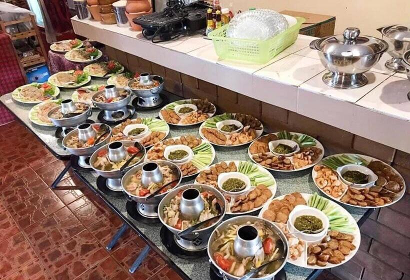 فندق Good View Nan Restaurant &