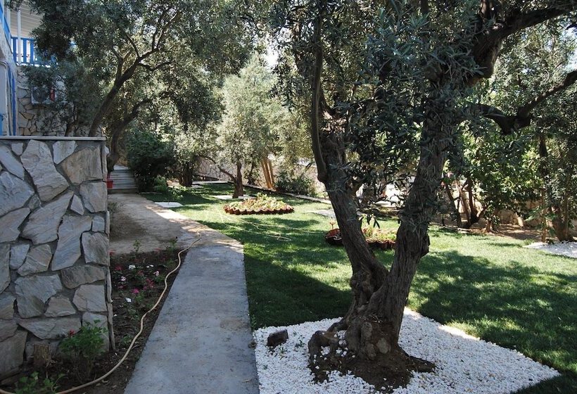 Marmada Otel