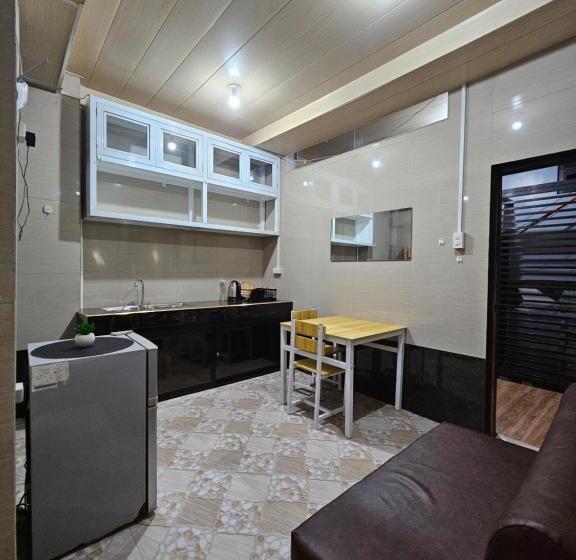 ユースホステル The Gather Inn Room Rentals   Baguio City