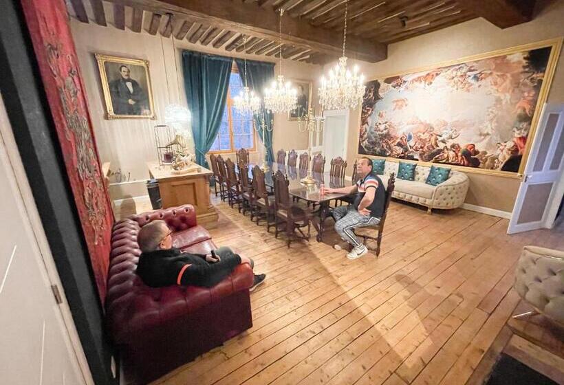 مبيت وإفطار Chateau Bourgeoisie