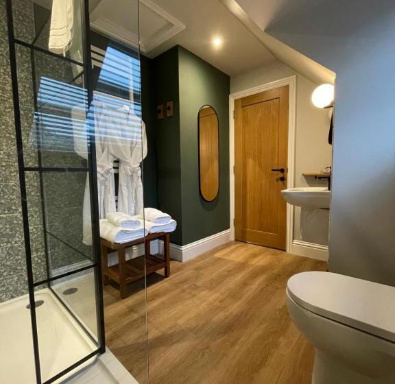 فندق Rooms At Allium