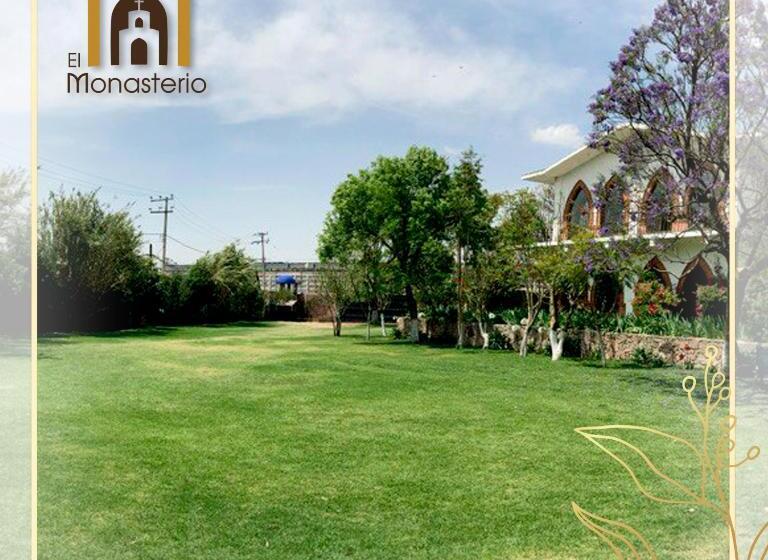 فندق El Monasterio