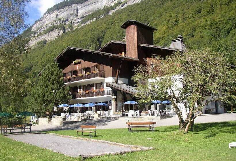 בית מלון כפרי Et Centre De Vacances Le Choucas