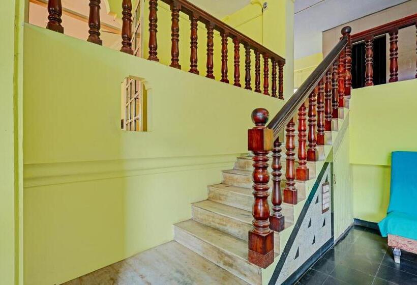 ホテル Spot On Rk