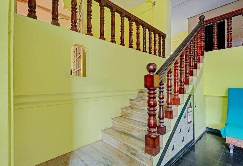 ホテル Spot On Rk