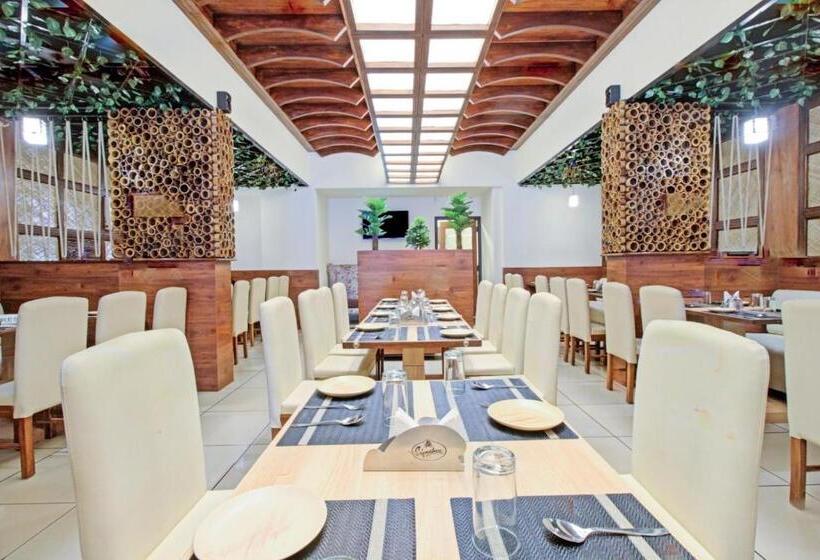 فندق Venkys Stay Inn