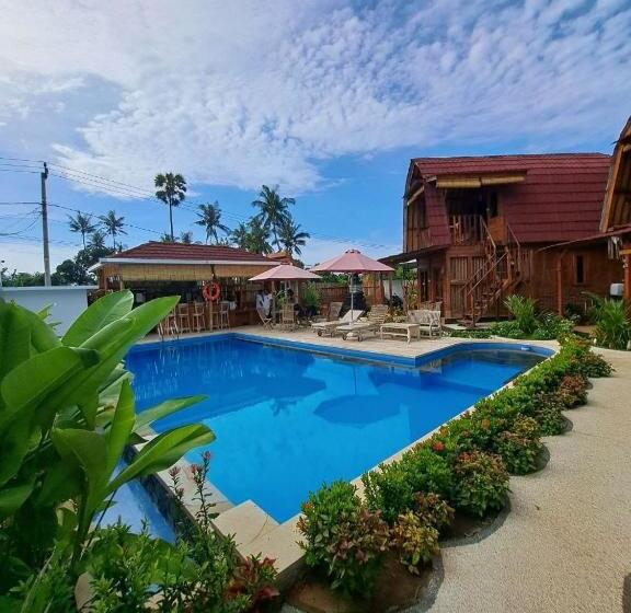 펜션 Melasti Mountain Villas Amed
