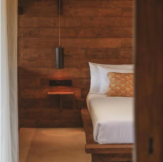 استراحتگاه Kalyana Villa Gili Air