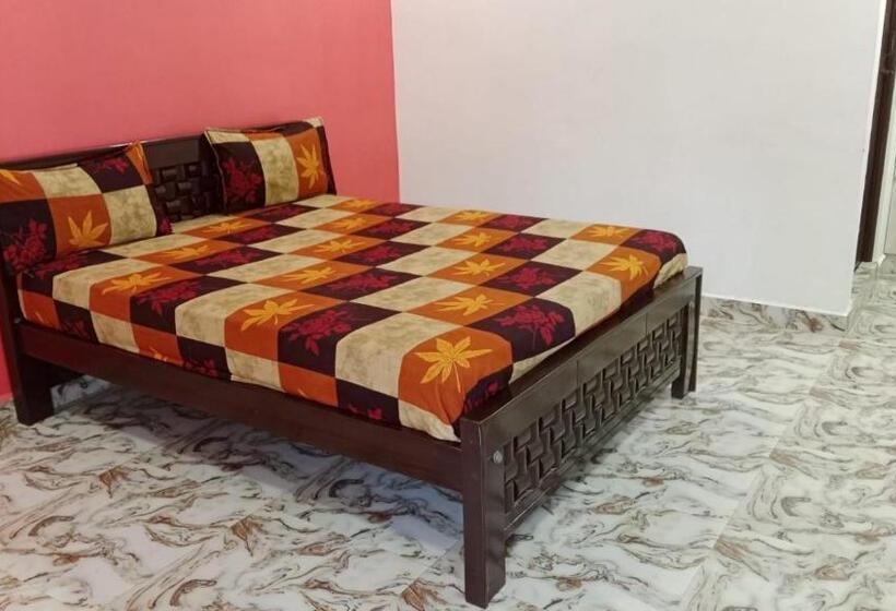 리조트 Le Grace Kovalam