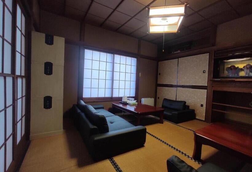 فندق صغير Guesthouse Kincha 駅東口