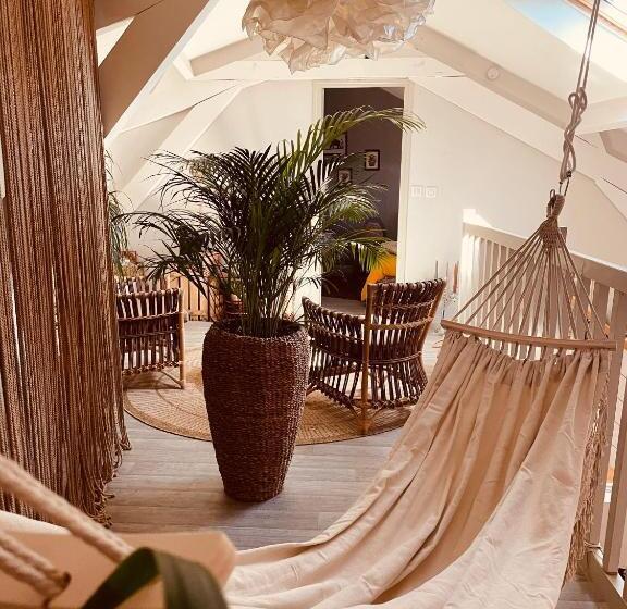 تختخواب و صبحانه Chambre Bohème Chez Rachel