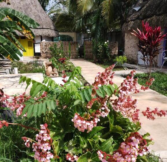 בית מלון כפרי Y Museo Aldea Maya Toktli Orígenes   Casa Maya Toh   Alberca, Wifi Starlink, Tour Museo