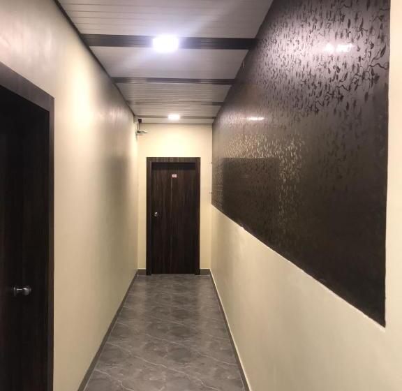 Отель Navnath Inn   Taloja Midc