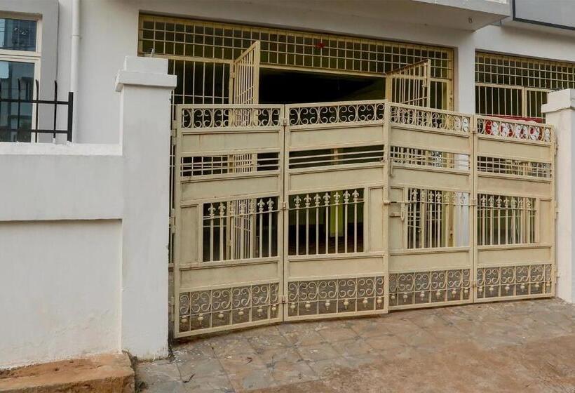 فندق Oyo Flagship Dn Premium Villa
