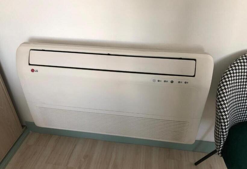 بنسيون Chambre Double Avec Salle De Bain Privative