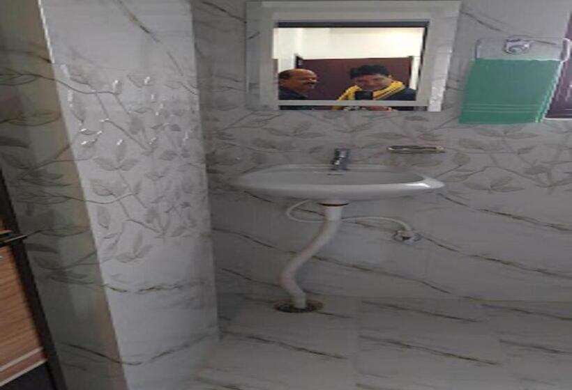 펜션 Rk Guest House Guwahati