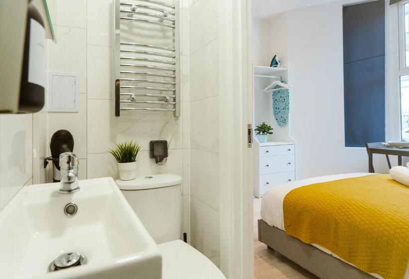 פנסיון The Finsbury Park Star Apartments