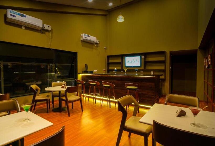 فندق Gaurav Lords Resort