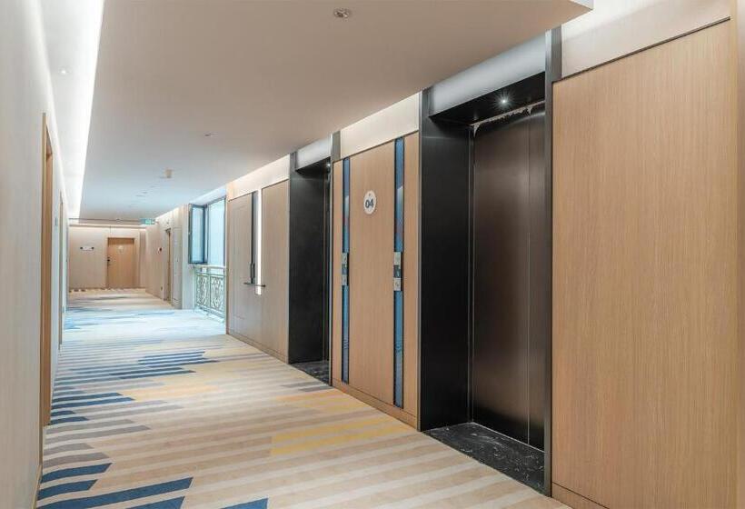 ホテル Holiday Inn Express Dandong City Center, An Ihg