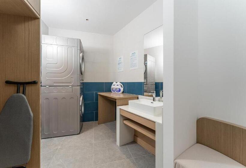 ホテル Holiday Inn Express Dandong City Center, An Ihg