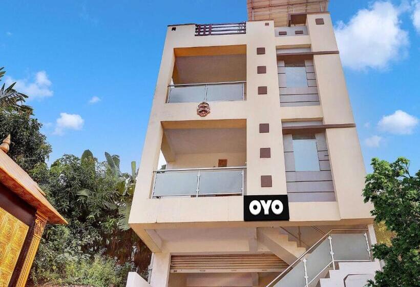 호텔 Oyo Flagship Bgs Guest House