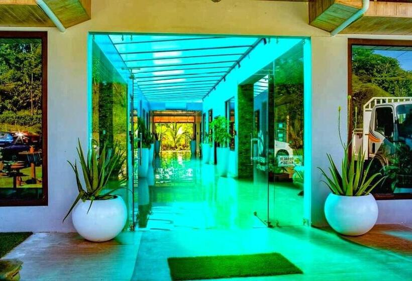 پانسیون Hostería Las Palmas